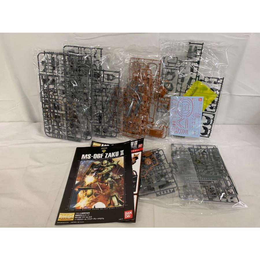 【未開封】1/100 MG MS-06FS ガルマ・ザビ専用 ザクII 「機動戦士ガンダムMSV」の画像