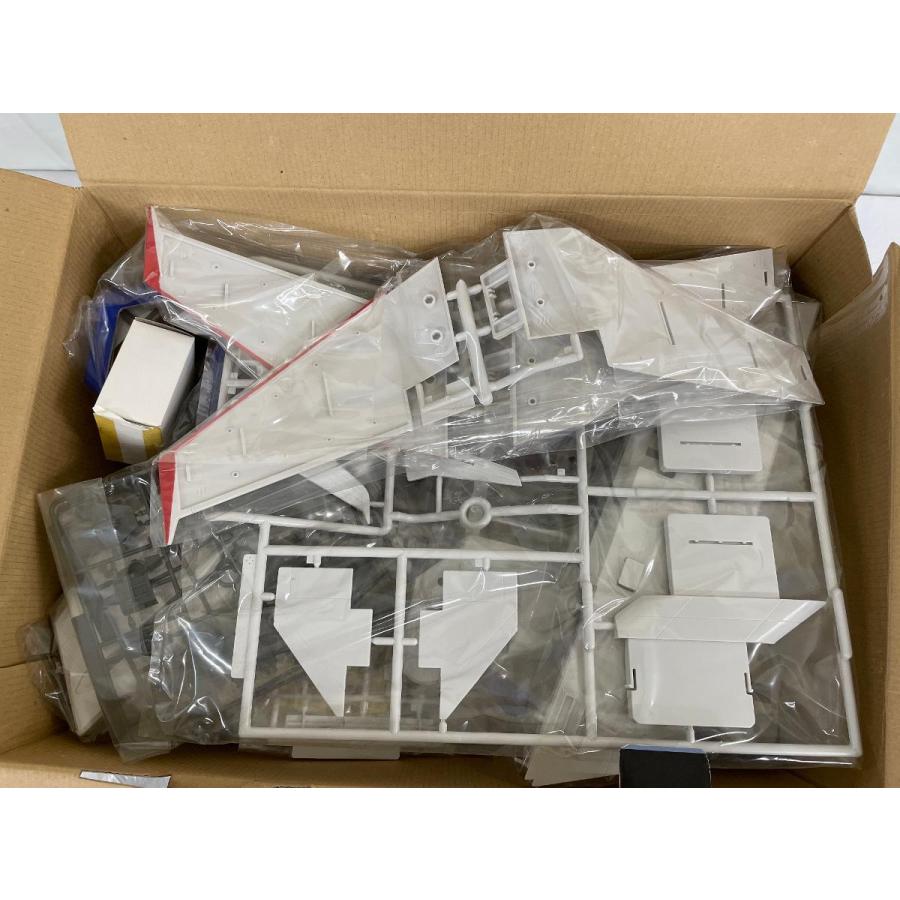 ♪1/400 SCV-70 ホワイトベース (MSデッキ＆専用ガンダムコレクション3