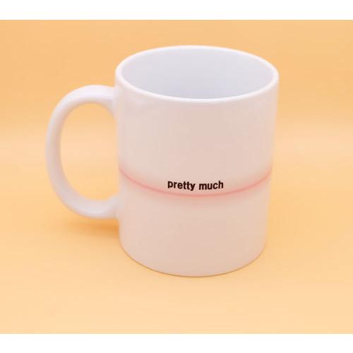 犬のかわいいミニチュアダックスフンドさんのイラスト01のマグカップ コーヒーカップ ティーカップ Gd Mndfcup001 Moevi 通販 Yahoo ショッピング