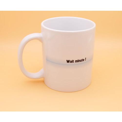 犬のおしゃれなシーズーさんのイラスト01のマグカップ　コーヒーカップ　ティーカップ |  | 02