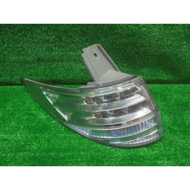 エスティマ DAA-AHR20W 左テールランプ 81561-28420 (Mogee