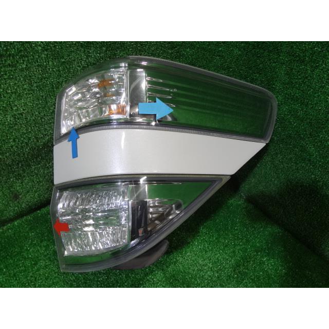 ヴェルファイア DBA-ANH20W 右テールランプ 81551-58081 (Mogee FM686 