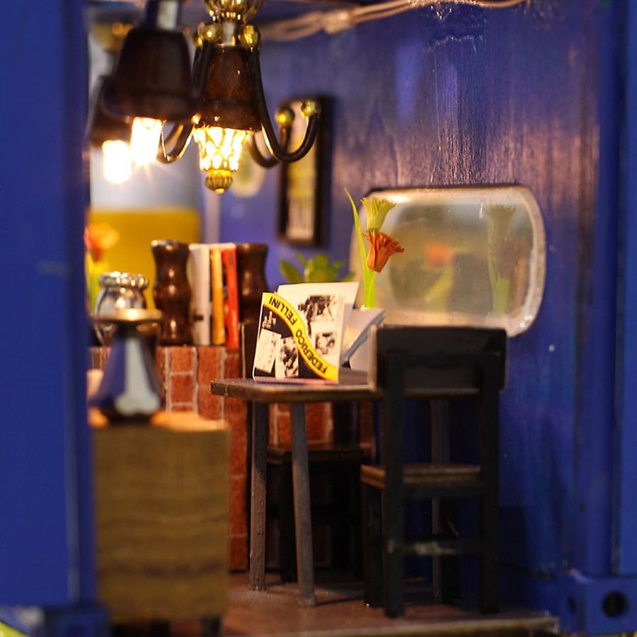 送料無料 ドールハウス ミニチュア 手作りキット 真夏日のフレンチカフェ  キッチンカー | 中型 | LEDライト+アクリルケース+オルゴール |  | 08