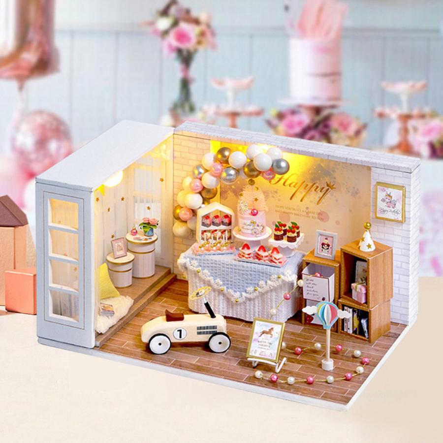 Amazon.co.jp: 可愛いデザイン ドールハウス ミニチュア LED