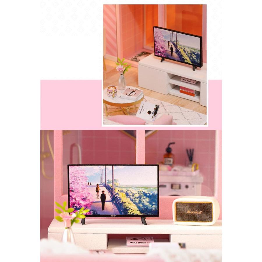 ピンク+°りぼん+°扉つきメルヘン*°ドールハウス*ブライスなどに ピンク+°りぼん+°扉つきメルヘン*°ドールハウス*ブライスなどにの通販