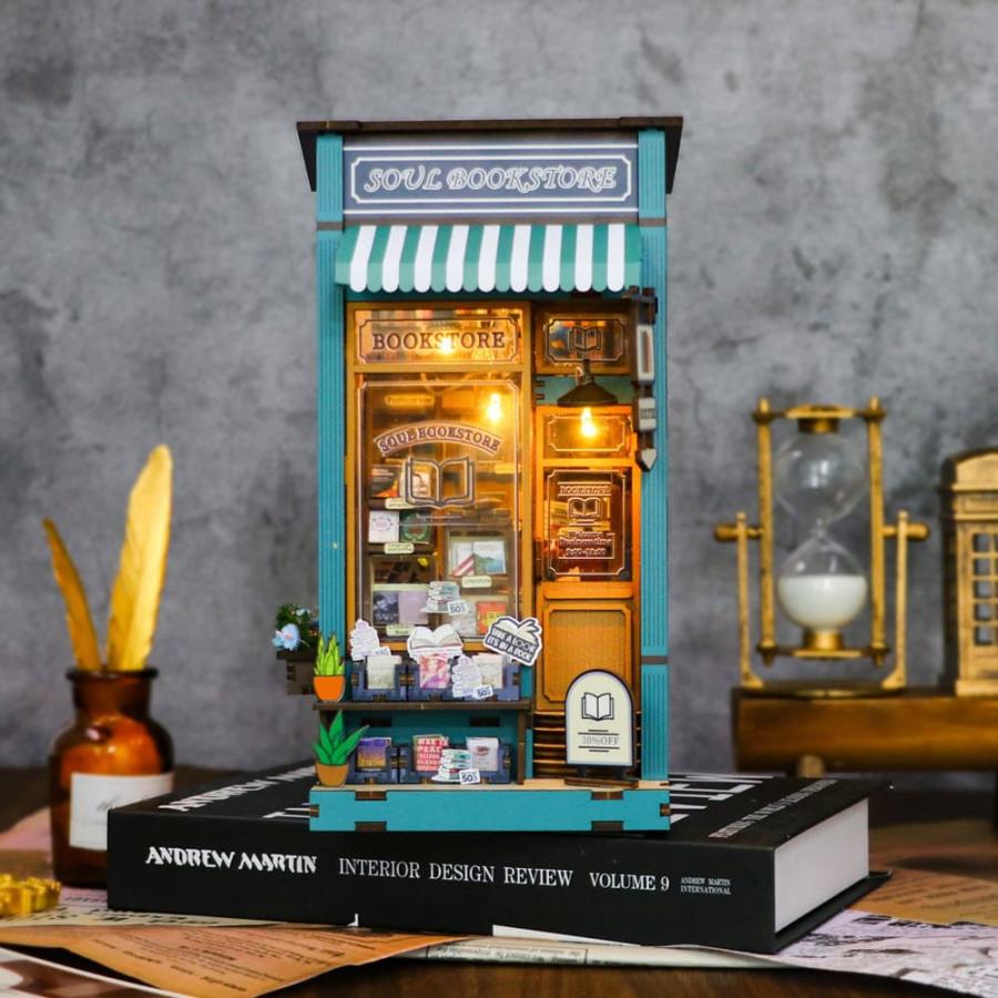 ミニチュアドールハウス　書店　本屋【完成品】 おしゃれなお店シリーズ ドールハウス ミニチュア 手作りキットセット