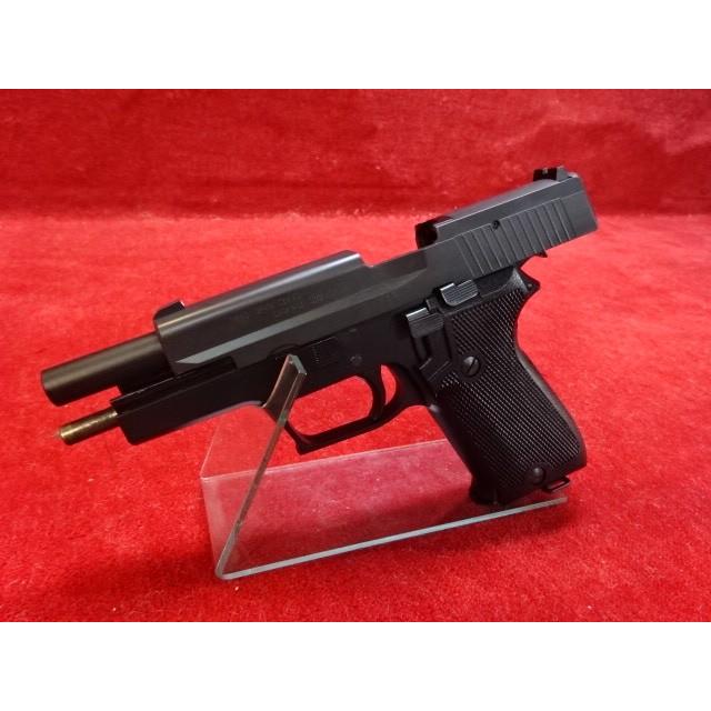 SIG SAUER P220 ガスガン 海上自衛隊、エアガン用品セット SIG SAUER P220 ガスガン 海上自衛隊、エアガン用品セット SIG SAUER