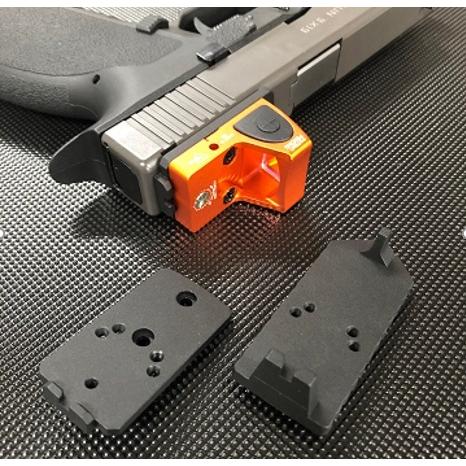 ストライカー9 マイクロプロサイト付 8/30(日)5％OFFクーポン】Carbon8 STRIKER-9用 RMR/DOCTORサイト