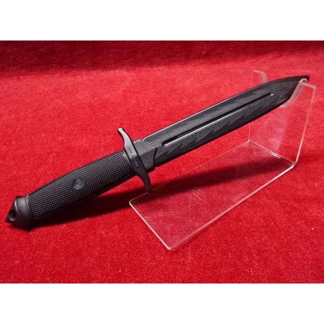 トレーニングナイフ ダガータイプ チェッカーグリップ セレーション