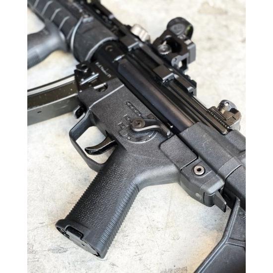 次世代MP5用　115×M-3D M-SL TYPE GRIP MODULE x115xTAYLOR 次世代MP5シリーズ用 M-SL TYPE GRIP MODUL 115