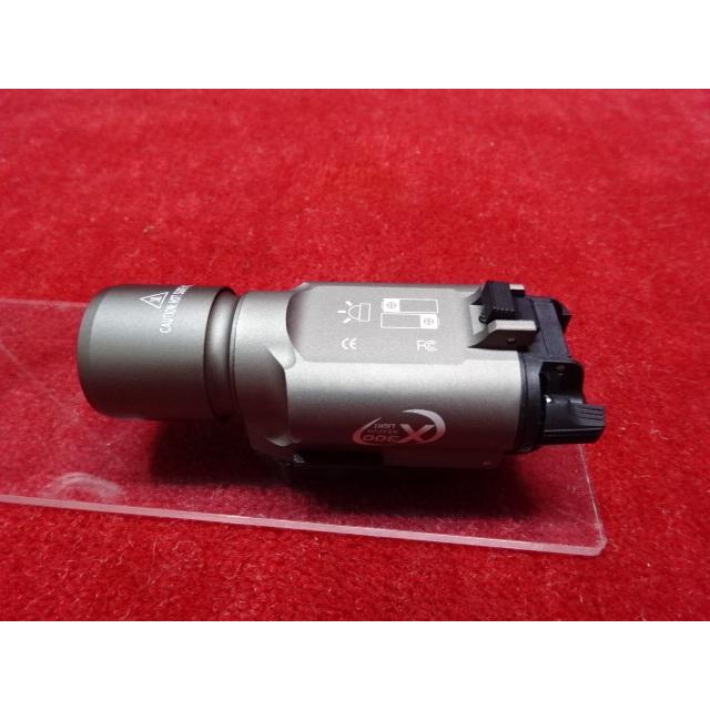 【実物】SureFire x300ウェポンライト SUREFIRE X300タイプLEDウェポンライト(260) : 総合エアガンSHOPモケイ