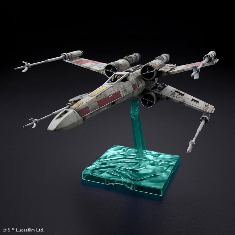 バンダイ 1 72 Xウイング スターファイター Red5 スター ウォーズ スカイウォーカーの夜明け 17正規激安