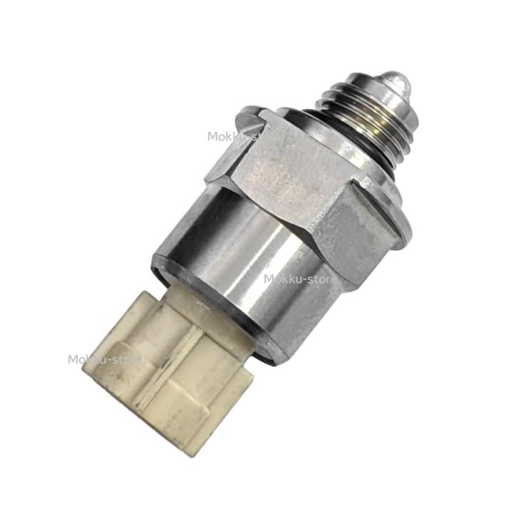 売り切れました(´,,•ω•,,) webで即完売】この美色のスニーカーが1つの店でしか売ってないっ