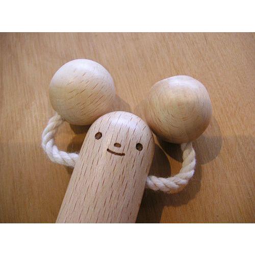 木のおもちゃ 赤ちゃんがらがら よしおくん 飛鳥工房 : 大川家具 MOKU