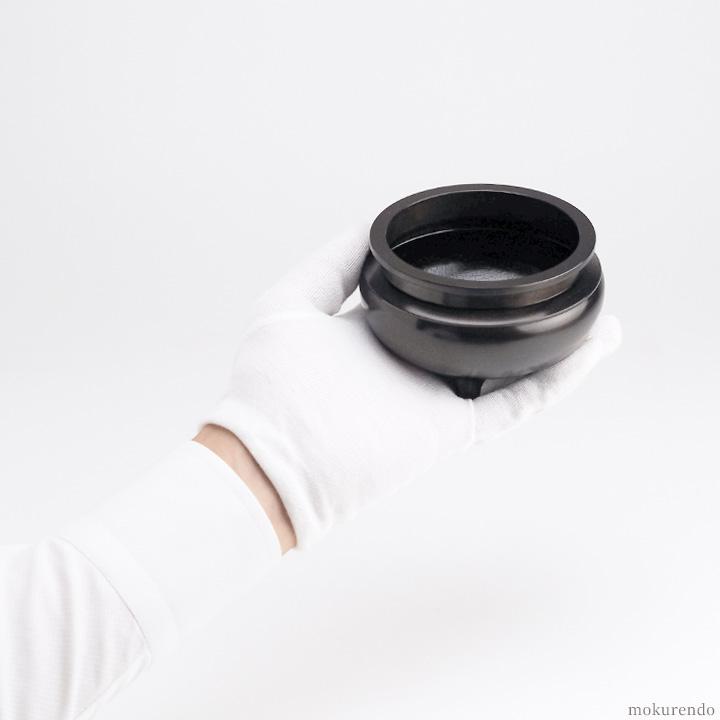 仏具 線香立て 鍋丁色 3.5寸 真鍮製 灰付 (香炉 机上香炉 前 仏具 線香立て 鍋丁色 3.5寸 真鍮製 灰付 (香炉 机上香炉 前