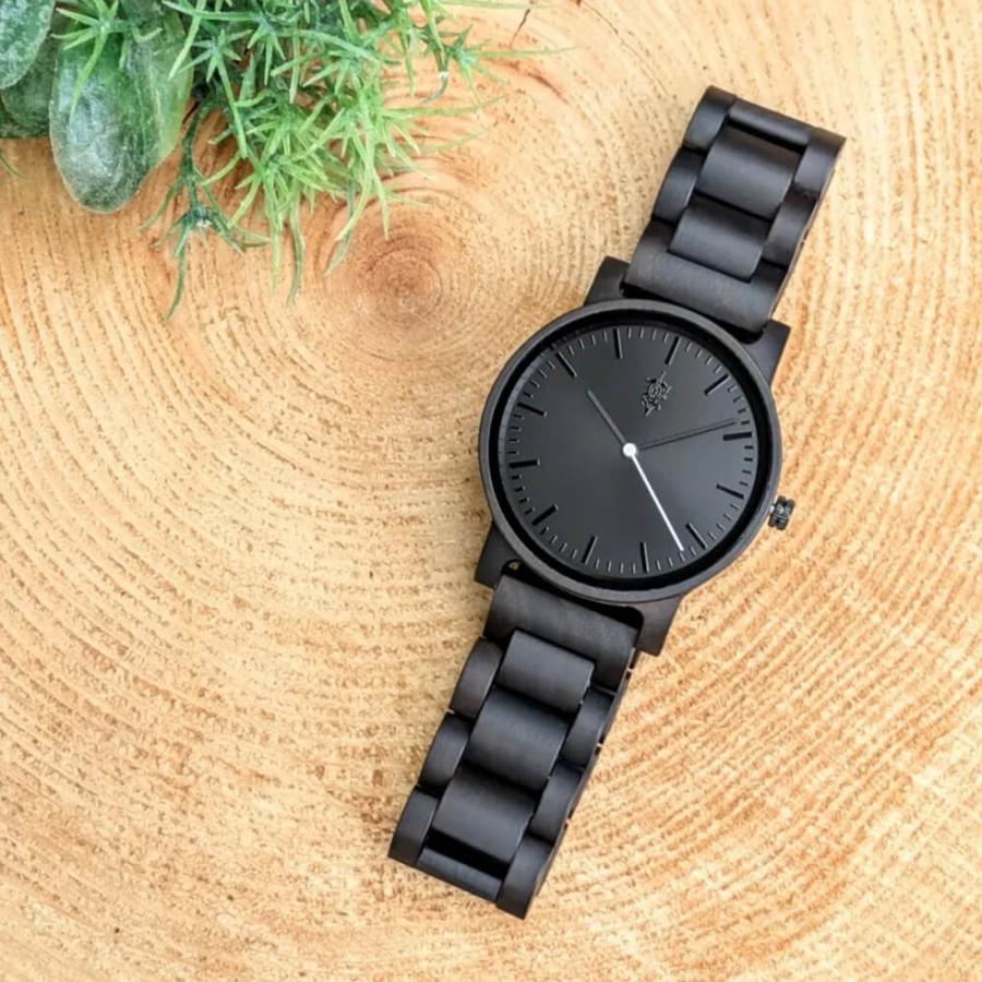 腕時計 木製 メンズ ブランド Reise グラデーションブラック文字盤×サンダルウッドの木製腕時計 40mm 男性向け 日本製 アインバンド EINBANDの画像