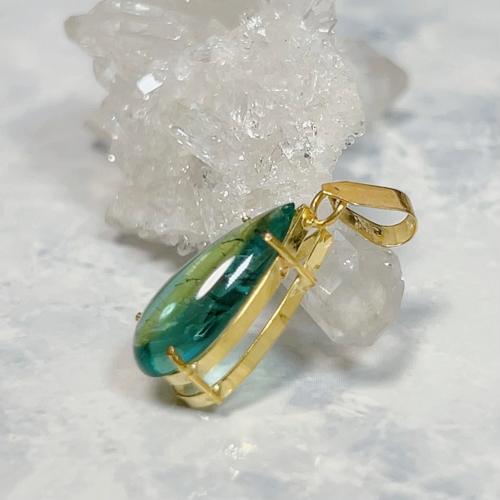 アパタイト　K18 ペンダントトップ 天然石ジュエリー　jewelryの画像