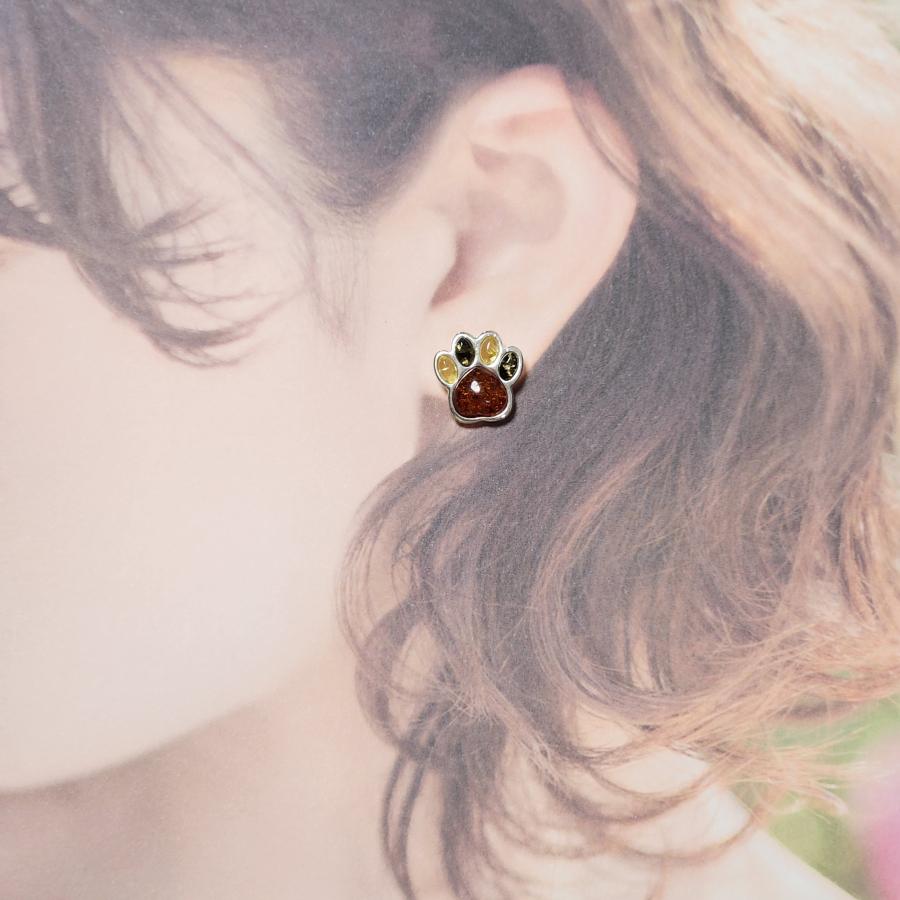 バルト海アンバー ピアス 肉球 天然琥珀 バルティックアンバー : momi 