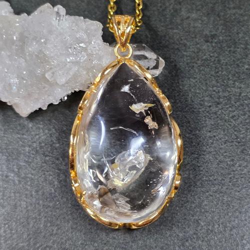 水入り水晶 ペンダント ウォーターインクォーツ ネックレス エン 