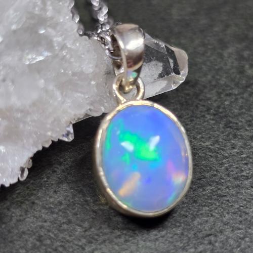 オパール ペンダント オパール ネックレス : momi accessory - 通販