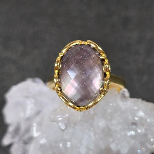 黒蝶貝x天然水晶　リング　黒蝶貝　天然水晶　指輪　ゴールド　ふりふりの画像