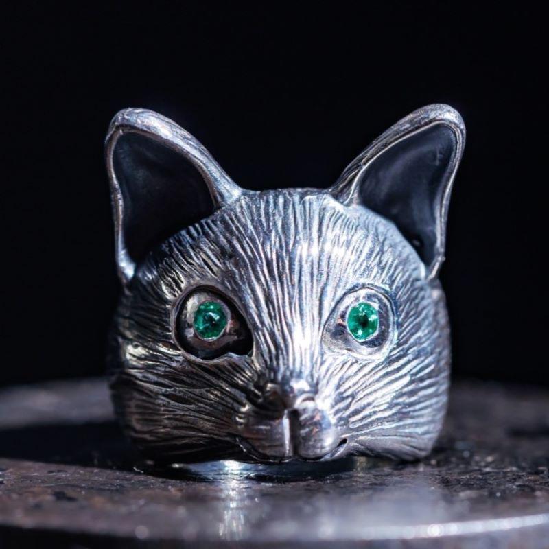 moncatgreen