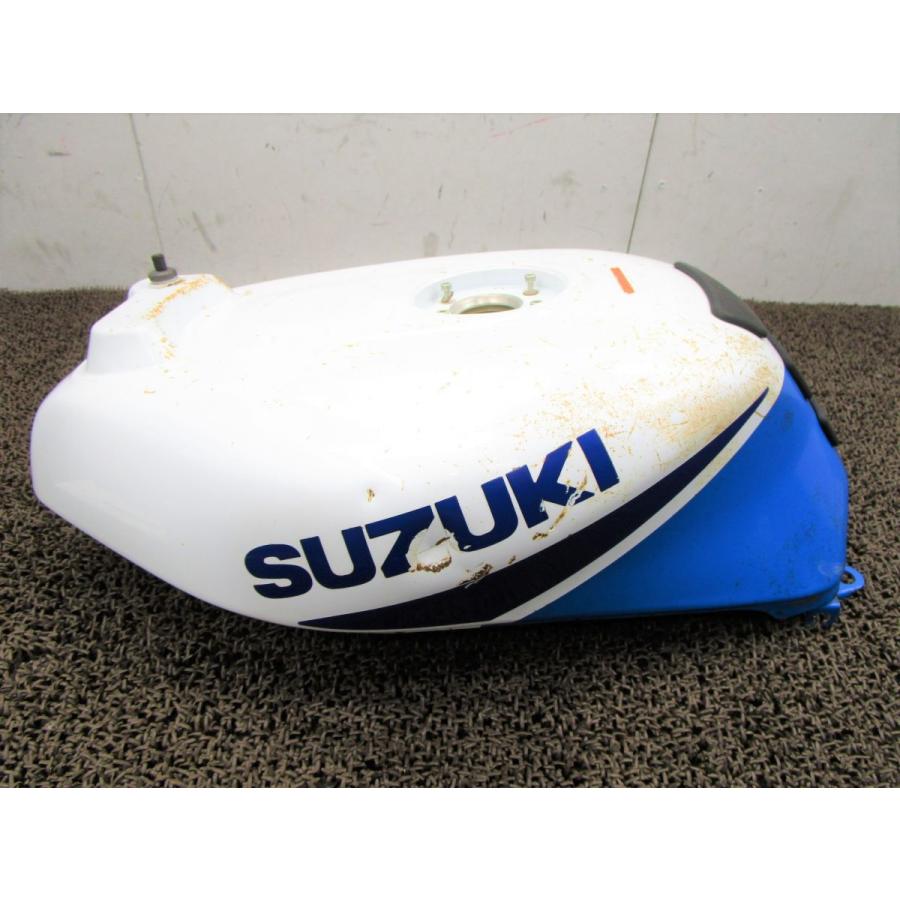 GSX-R1100 ガソリンタンク □e499！GV73A スズキ 【 V710