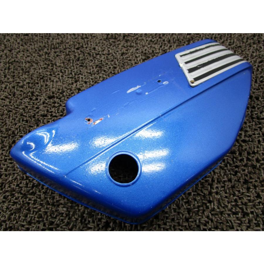 【希少】SUZUKI GT250 純正サイドカバー 右側 1971年　レア GT250 サイドカバー右 △B671！GT250 スズキ 【 】 動画有 : A-PARTS
