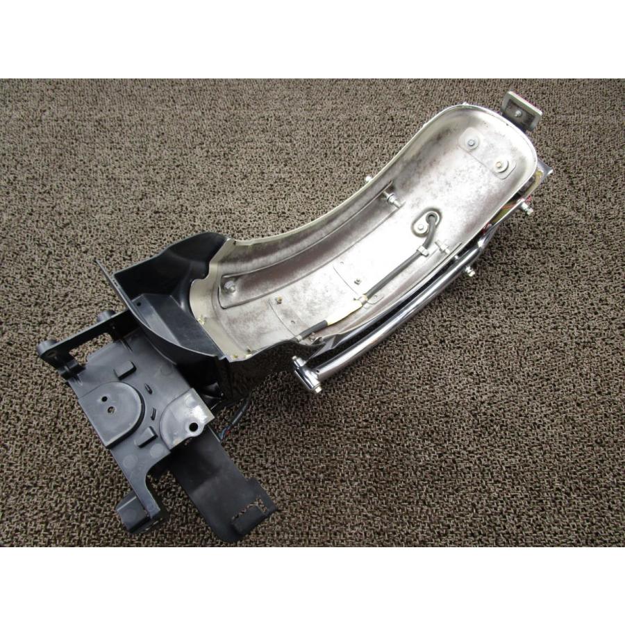 エストレヤRS リアフェンダー 社外 キジマ製 テールランプ □D59