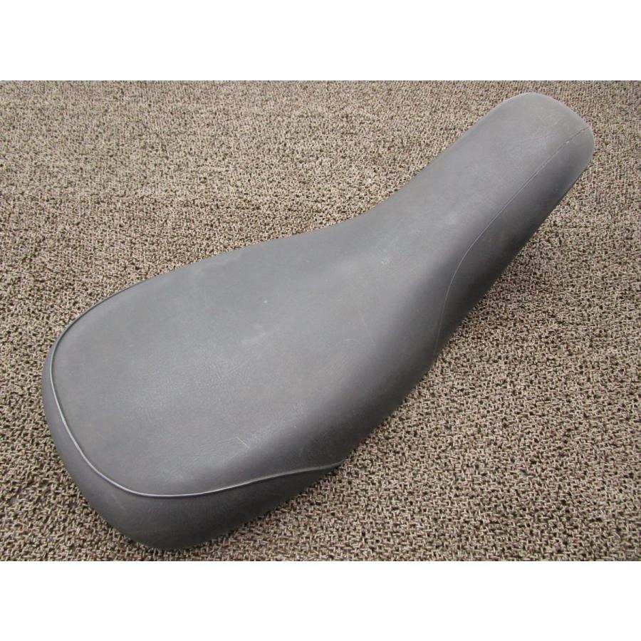 スズキ バンバン200  シート バンバン200 シート □L942！NH41A スズキ 【 H403 】 VanVan