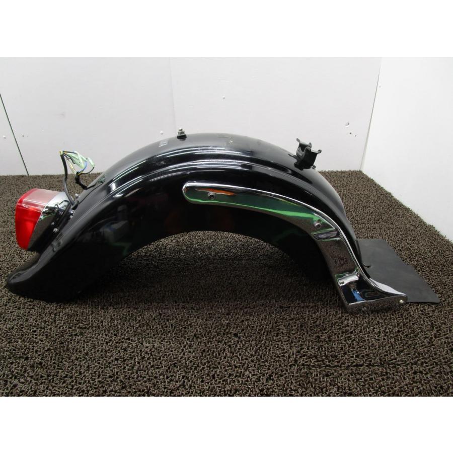 ドラッグスター400クラシック リアフェンダー □P558 テールランプ