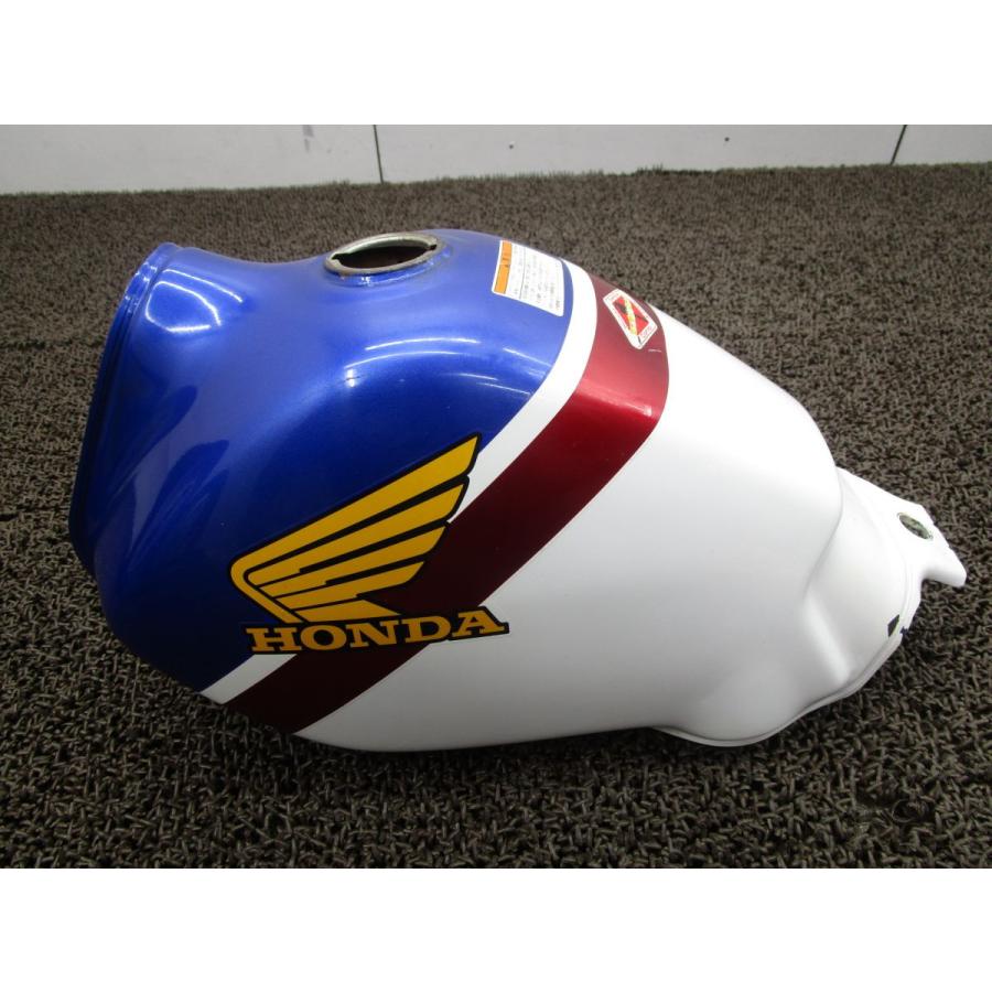 FTR223 ガソリンタンク