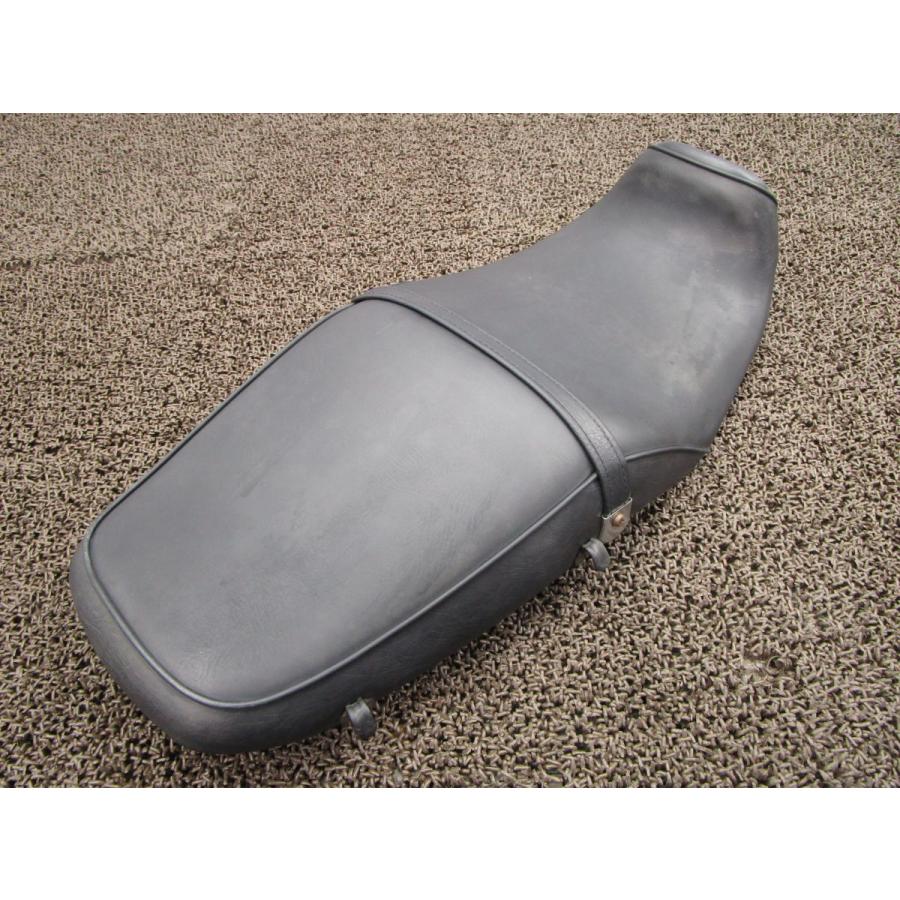 バリオス2 シート □R512！ZR250B カワサキ 【 ZX250CE 】 BALIUS