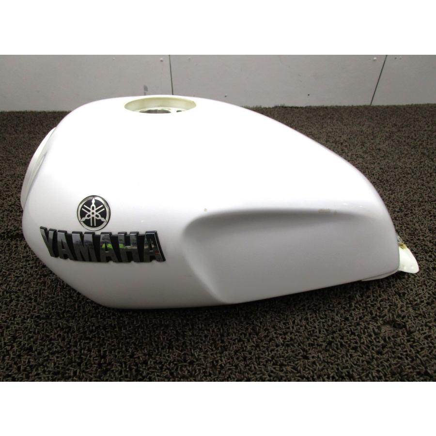 XJR1300 ガソリンタンク □R808！RP01J ヤマハ 【 P501E 】 キャブ車