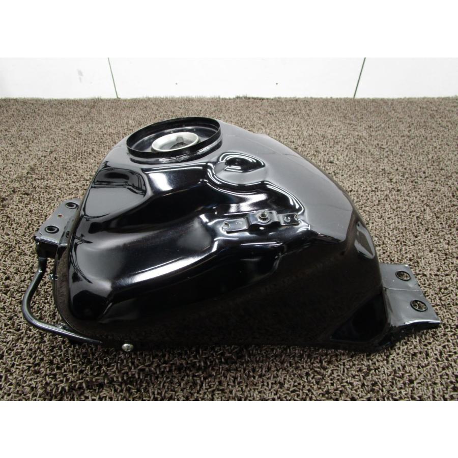 ジクサー150 ガソリンタンク □S708！NG4BG スズキ 【 BGA1