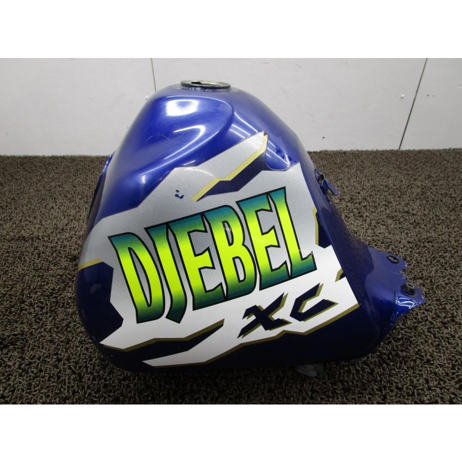 ちゃーぱぱ様売約済み。ジェベル250XCのガソリンタンクのみ ちゃーぱぱ様売約済み。ジェベル250XCのガソリンタンクのみ