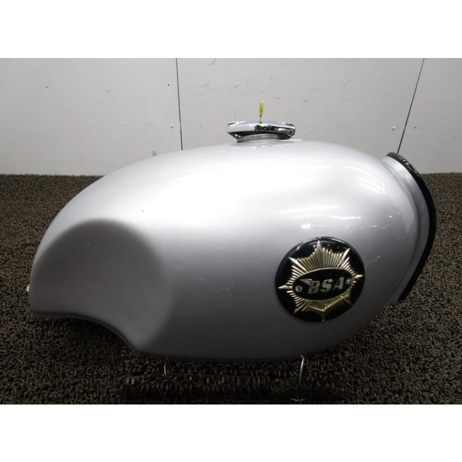 FTR223 社外 BSA ガソリンタンク □T899 タンクキャップ