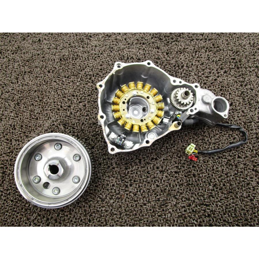 CB400SS ジェネレーターカバー フライホイール △Z238 ダイナモ！NC41