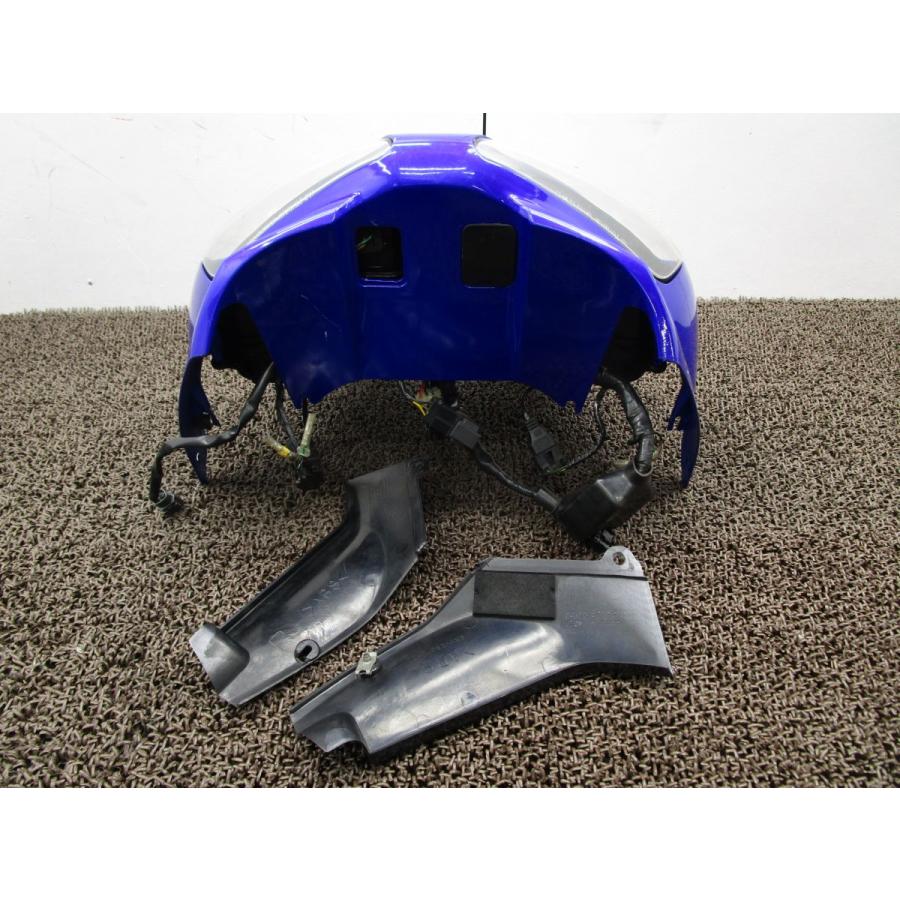 YAMAHA YZF-R1 純正アッパーカウル　スクリーン　2021年式　極上品 YZF-R1 アッパーカウル スクリーン □A1888！RN041 ヤマハ 【 N503E