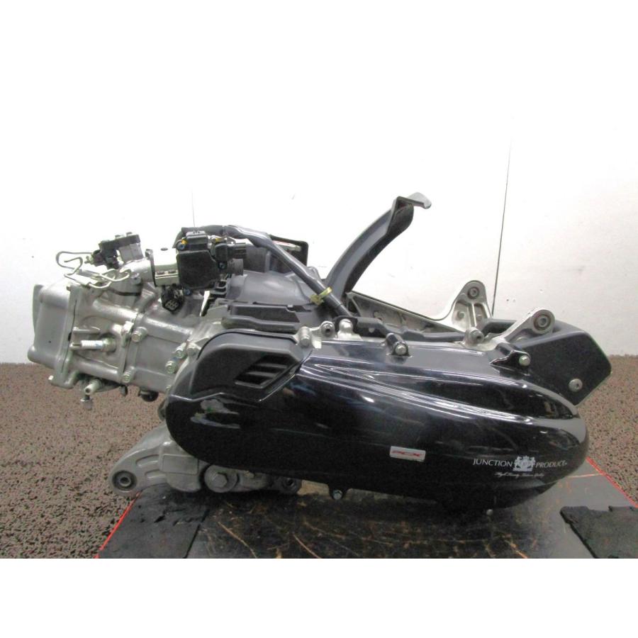 PCX125 エンジン スロットルボディ ☆A2794！JF28 始動確認済み OH素材