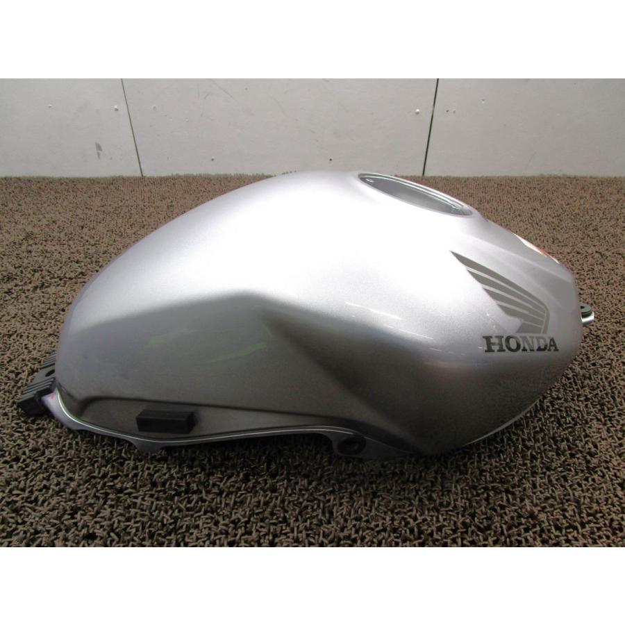 ホンダ　VTR250 FI 用　ガソリンタンク　黒にリペイント済 ホンダ（HONDA） ベンリィCD50 タンク 黒/小豆 純正 中古 バイク 部品