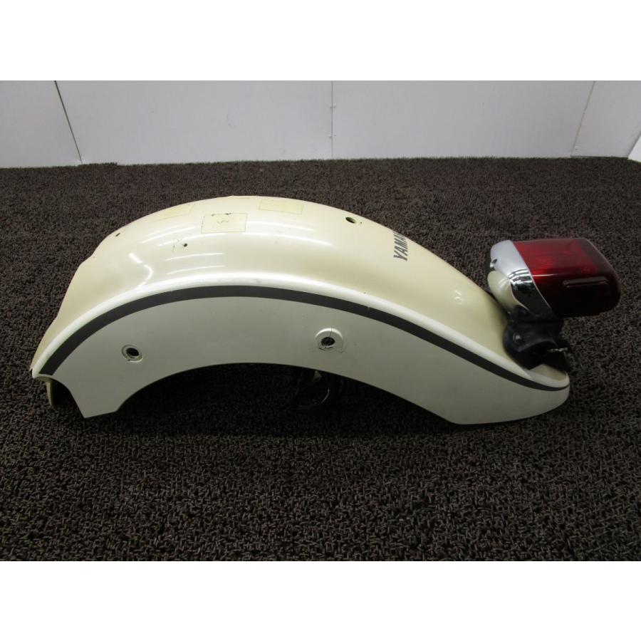 YAMAHAドラッグスター250リアフェンダー ドラッグスター250 リアフェンダー テールランプ □A7240！VG02J