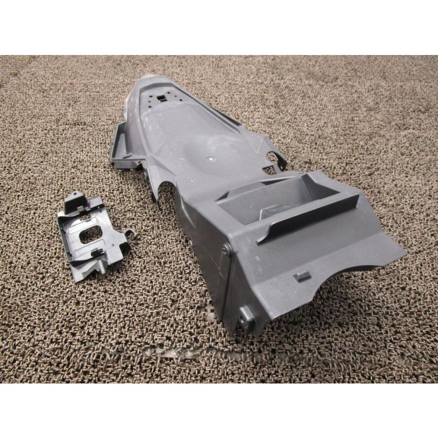 ニンジャ250 リアインナーフェンダー テールランプ □B225！EX250L