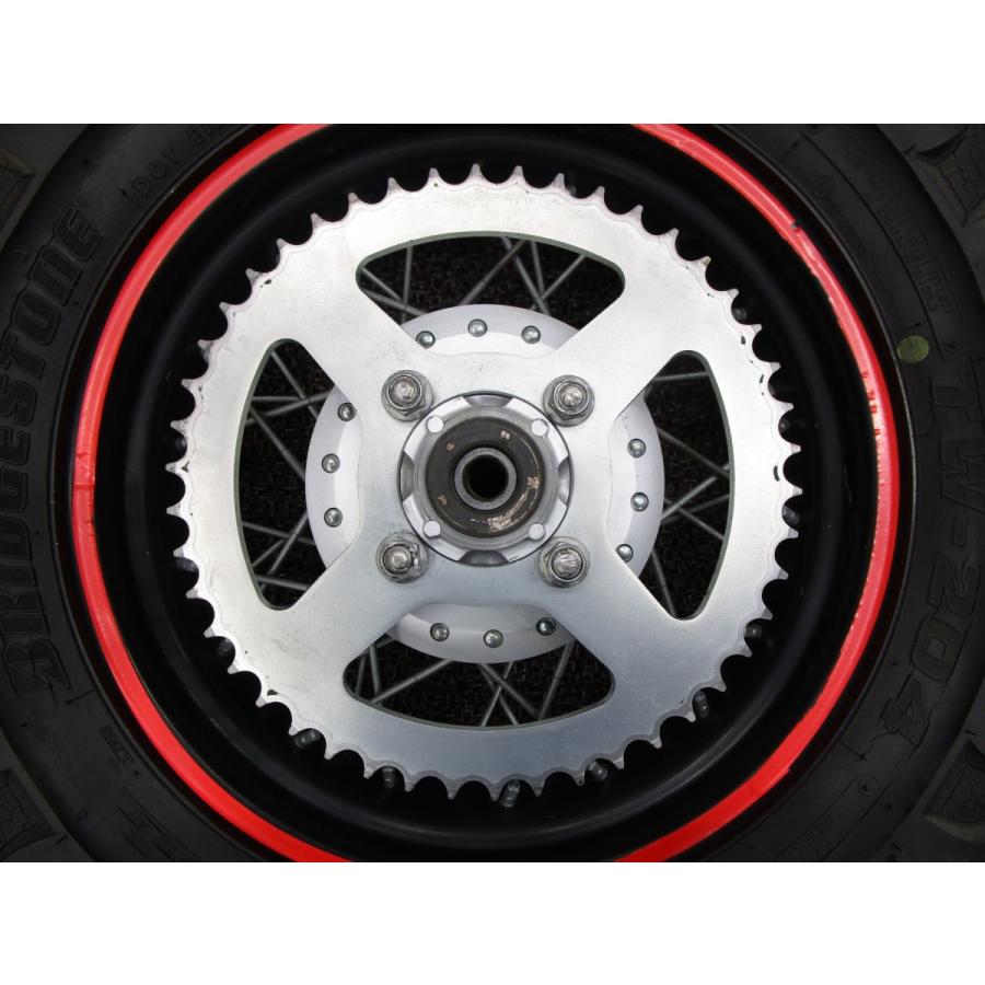 バンバン200 リアホイール スプロケット ブレーキドラム □B1186
