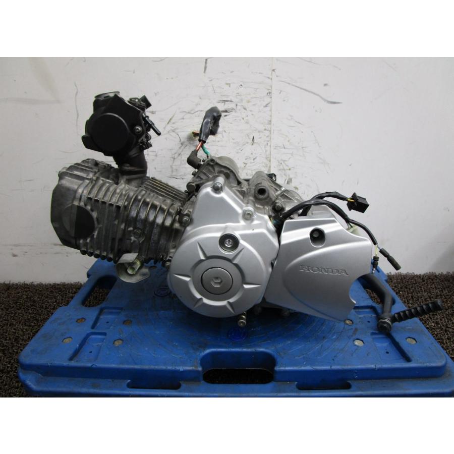 スーパーカブ 110cc 実働 エンジン JA10E スロットルボディ セット クロスカブ110 エンジン スロットルボディ □B1756！JA45 始動確認済み