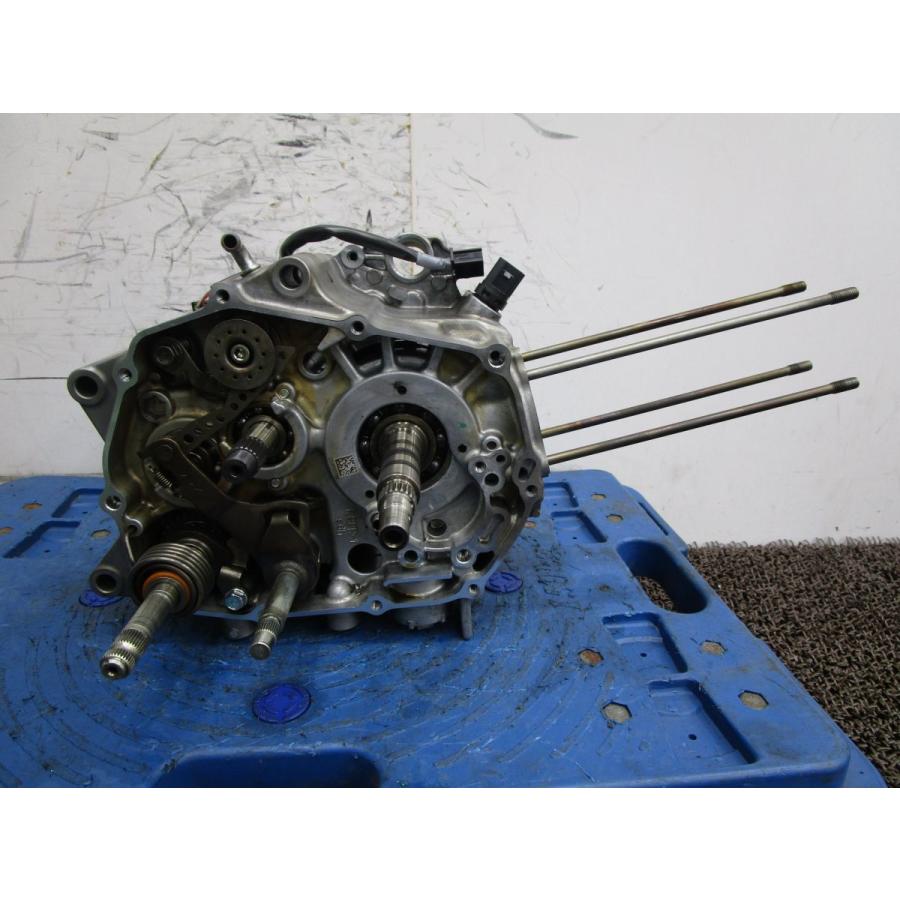 スーパーカブ110 プロ エンジン腰下 □B2588 クランクケース！JA61