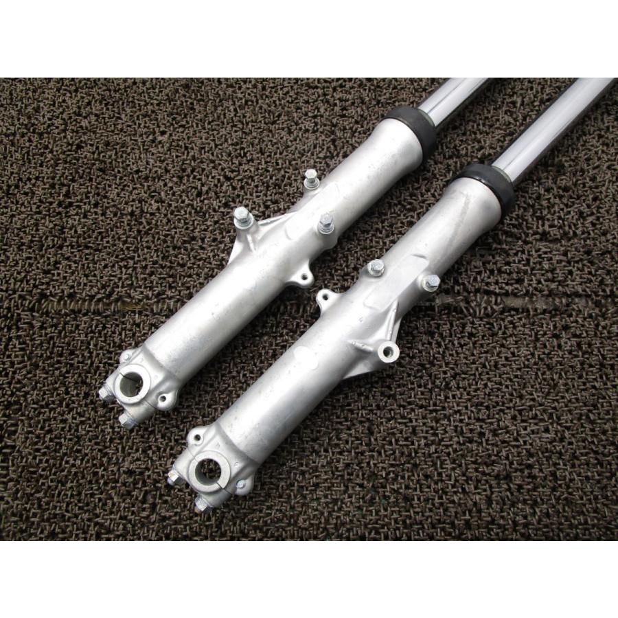 CB550 FOUR K フロントフォーク □B5556！CB550 ホンダ 【 CB550E 】 キャブ車の画像