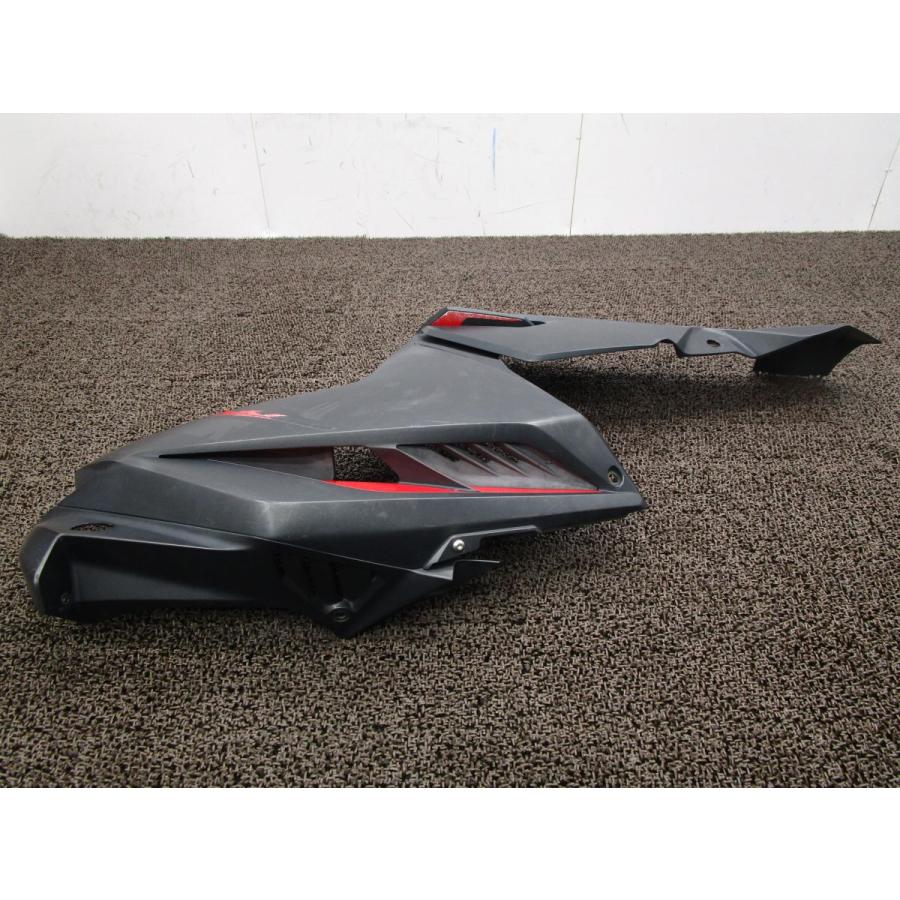 CBR250RR サイドカウル 右 □C463！アンダー MC51 ホンダ 【 MC51E