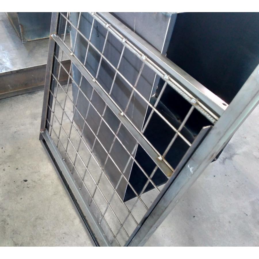 害獣対策 箱罠（檻）自作用 完成済みのゲート、扉、背面網セット