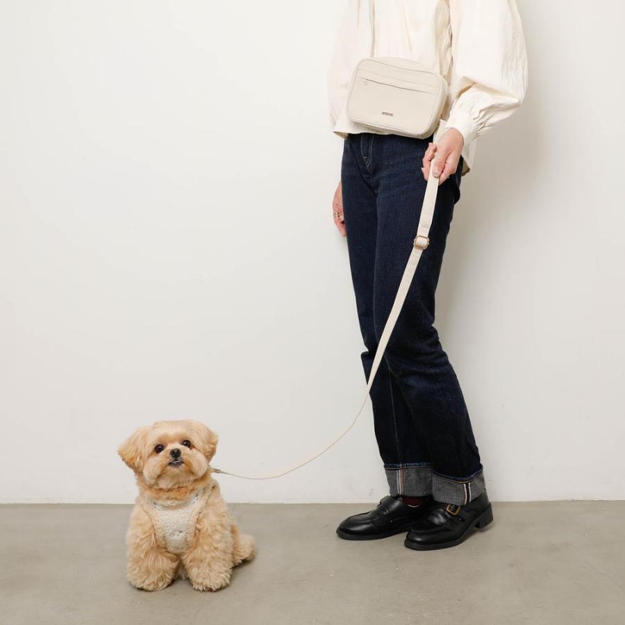 犬 リード かわいい おしゃれ 小型犬 中型犬 リード  飛び出し防止 お散歩 お出かけ 旅行 ポーチ お散歩バッグ moncheri モンシェリの画像